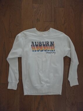 White Crewneck Sweatshirt with Multicolor 'Auburn' Graphic